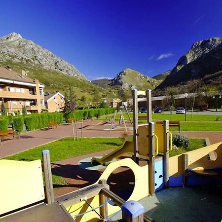 Santa Eulalia de MorcinEl Angliru 3アパートメント エクステリア 写真